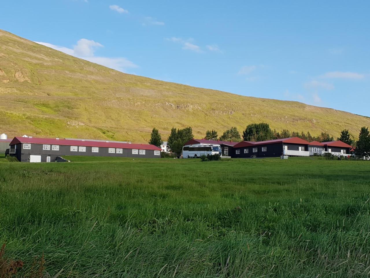 斯文布加纳格迪酒店 Svalbarthseyri 外观 照片